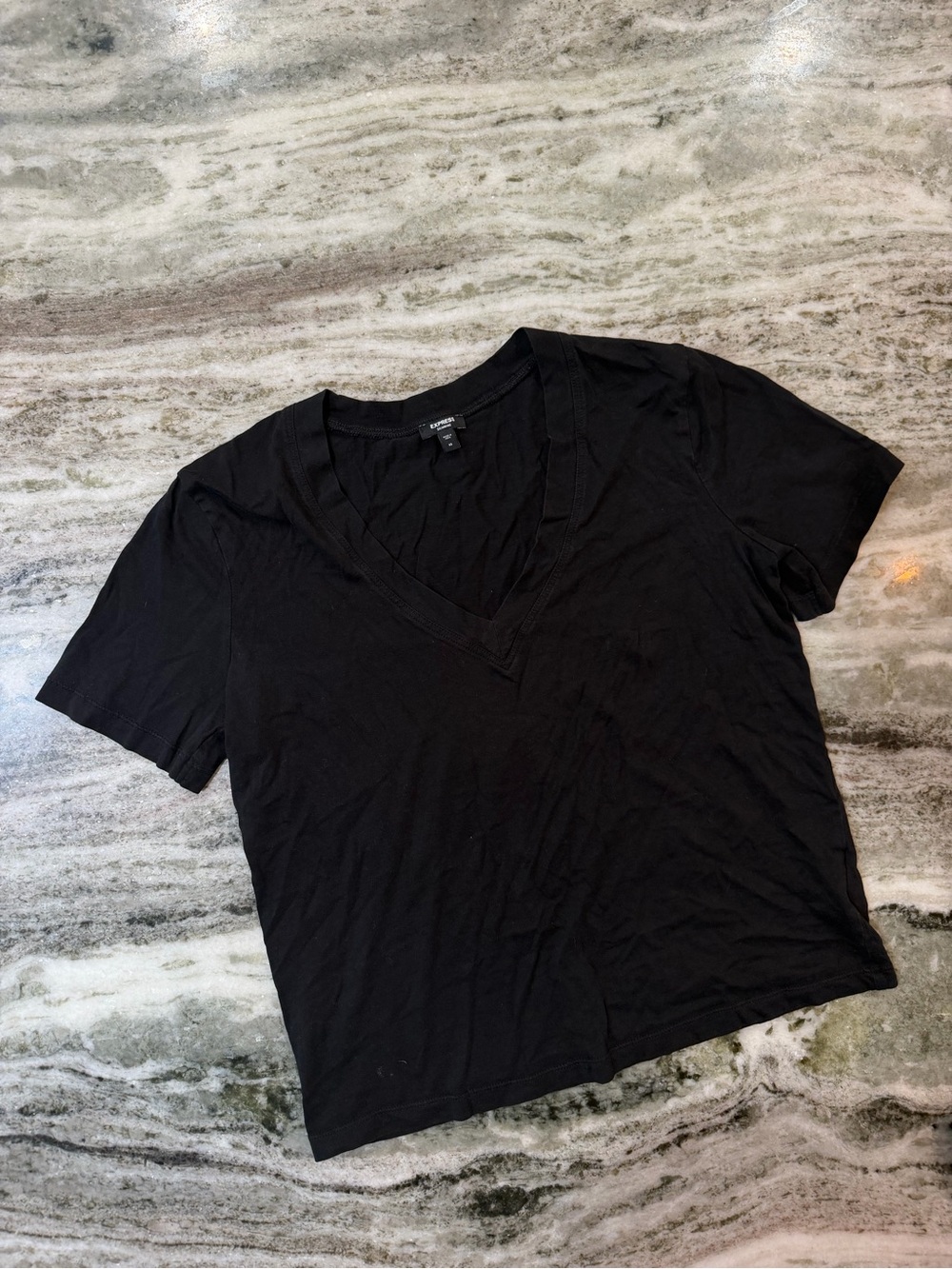 Express Black V-Neck Short Sleeve Tee